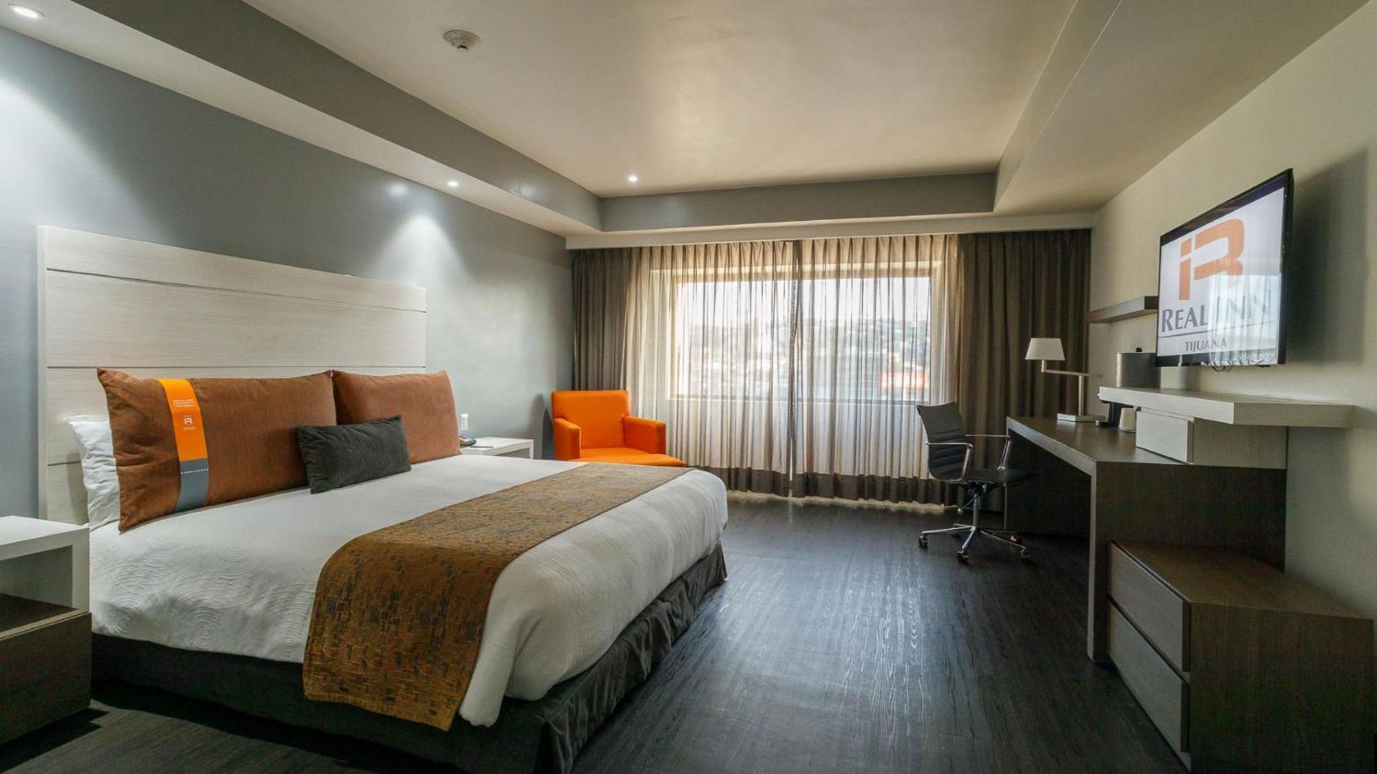 Real Inn Tijuana By Camino Real Hoteles Exterior photo